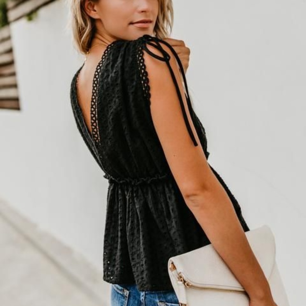 Vici | Always Right Cotton Eyelet Peplum Top